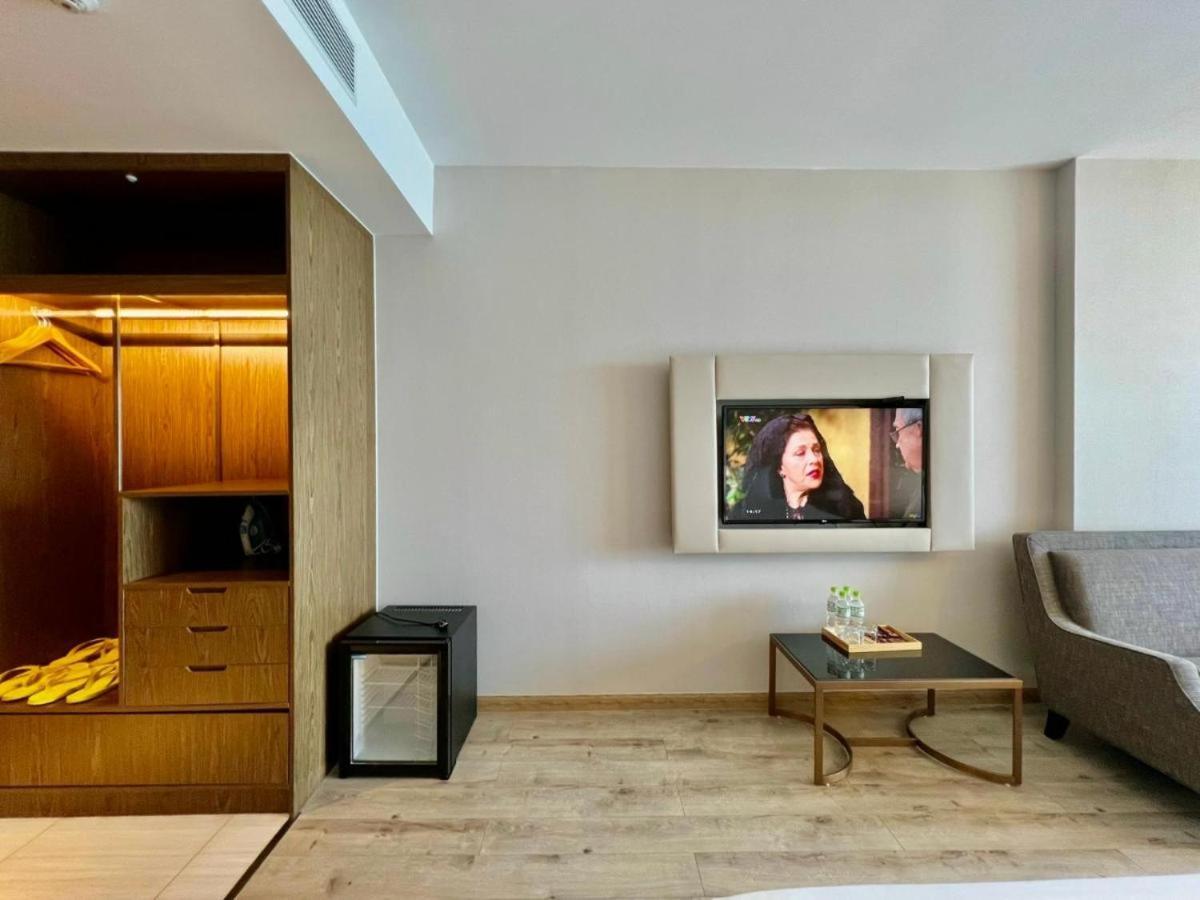 Panorama Sky Blue Nha Trang Aparthotel Exterior photo